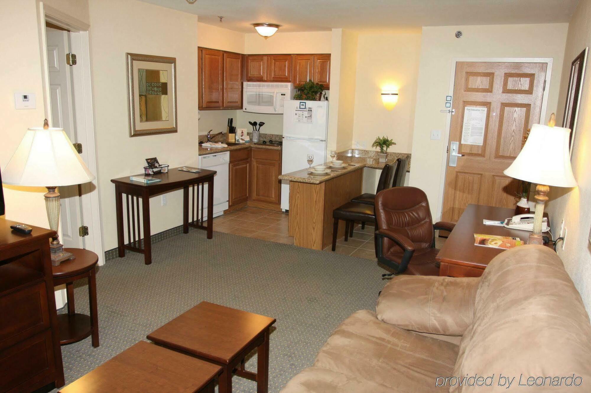 Staybridge Suites Mcallen By Ihg Szoba fotó