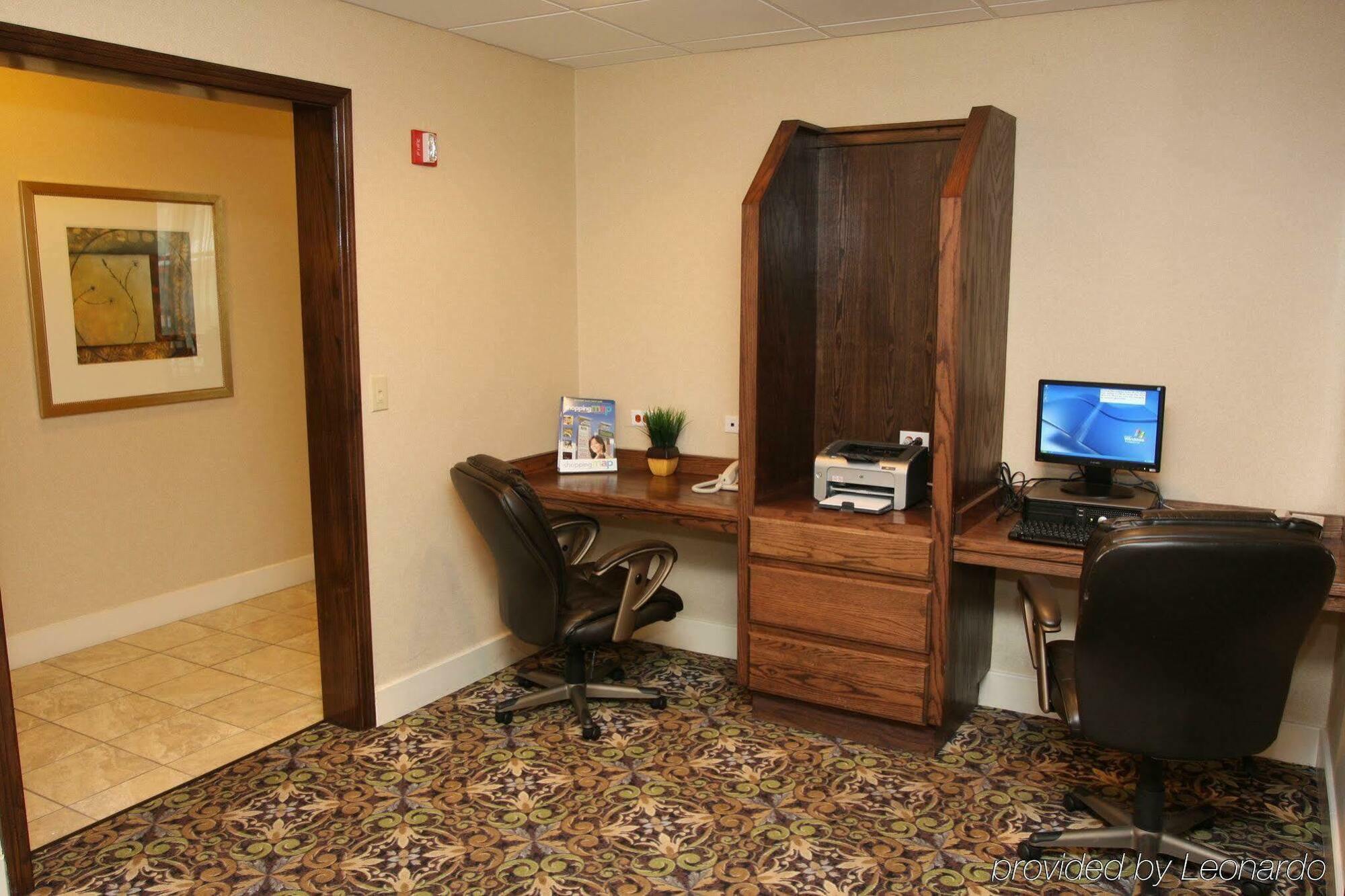 Staybridge Suites Mcallen By Ihg Kültér fotó
