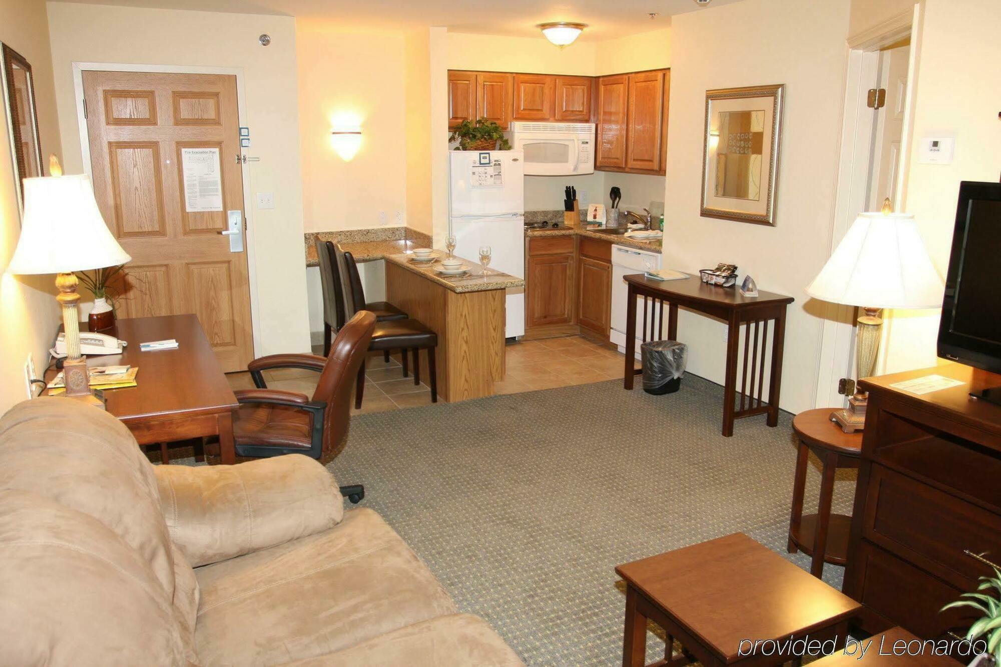 Staybridge Suites Mcallen By Ihg Szoba fotó