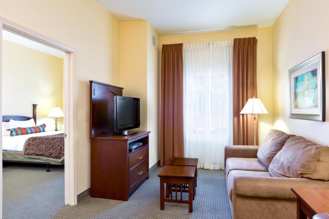 Staybridge Suites Mcallen By Ihg Kültér fotó