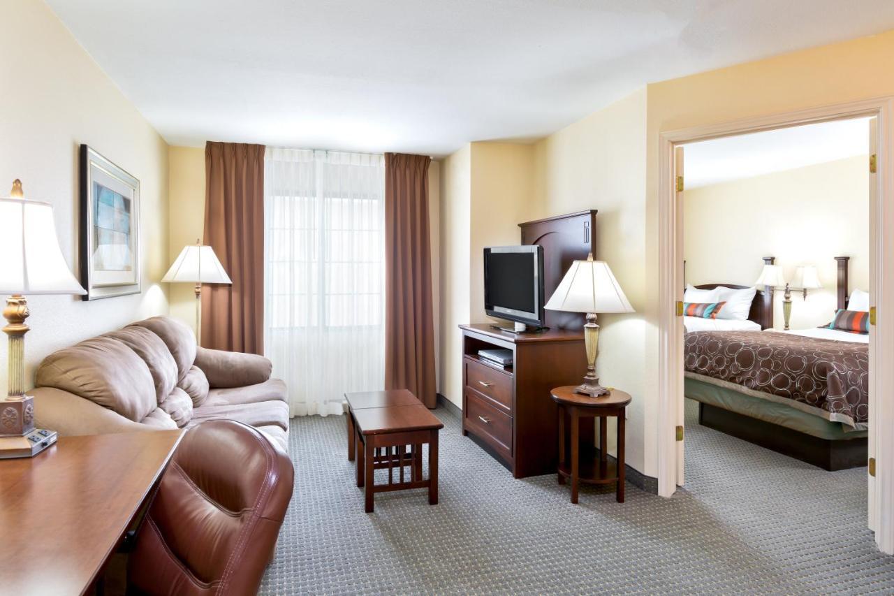 Staybridge Suites Mcallen By Ihg Kültér fotó