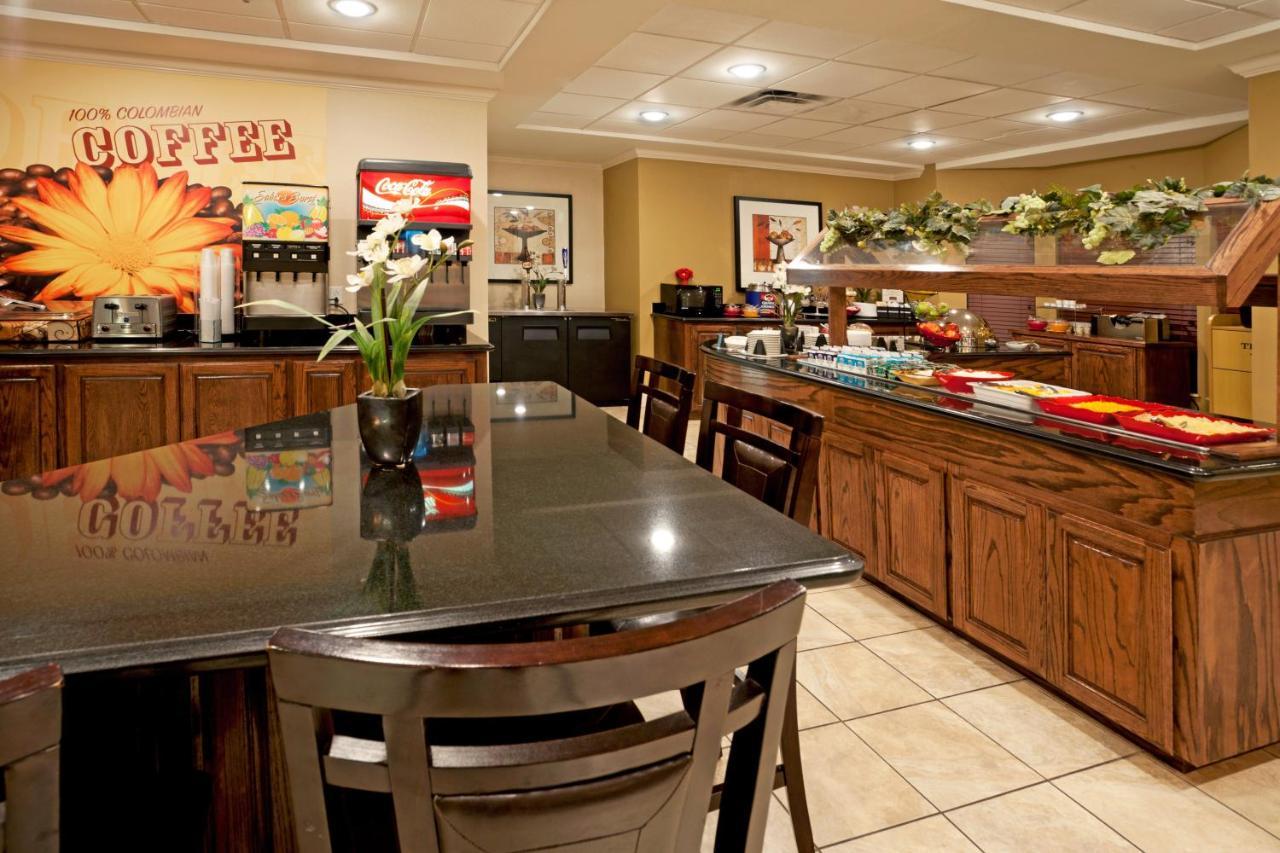 Staybridge Suites Mcallen By Ihg Kültér fotó